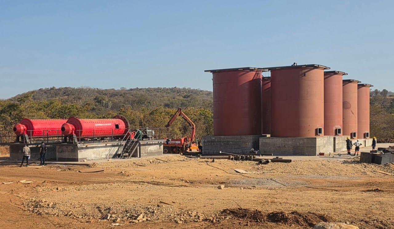 Mill installation on cast plinths